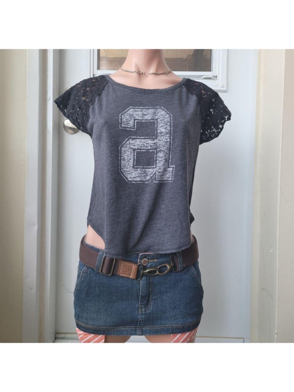 Abercrombie Lace Trim Coquette Short Sleeve Crop Top (kids L)